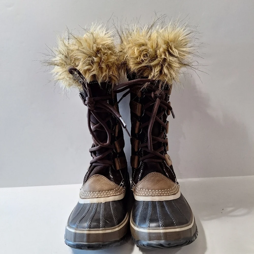 SOREL Women’s Joan of Arctic Suede Gorpcore Hawk Brown Dark Stone Boots Size 6